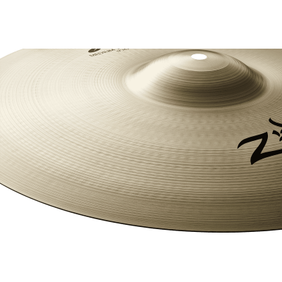 A 17" médium thin crash
