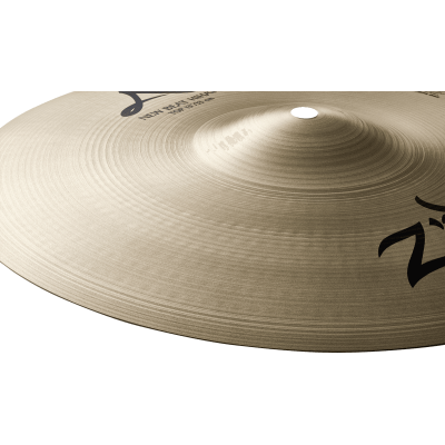 A 13" new beat hi-hat